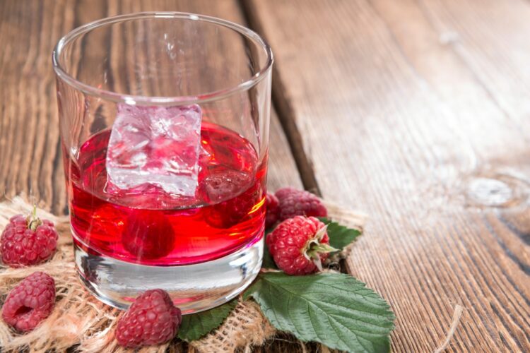 Liqueur de framboises - Du Miel et du Sel