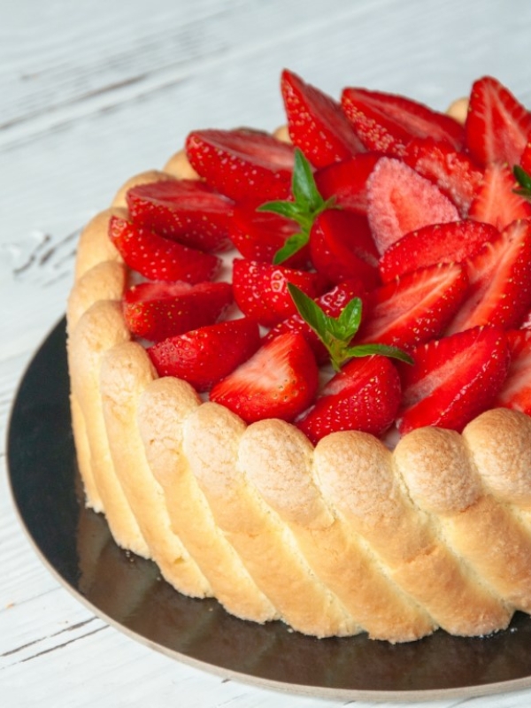 Charlotte aux fraises : recette accessible pour tous